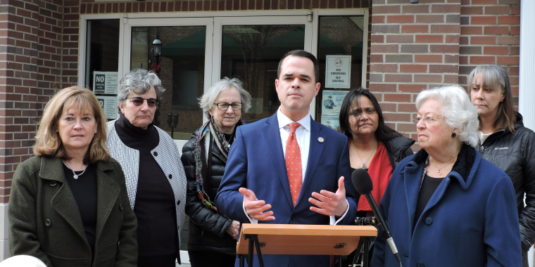 Keep Your Family Safe From Sex Offenders Nysenate Gov Keep Your Family Safe From Sex Offenders Nysenate Gov