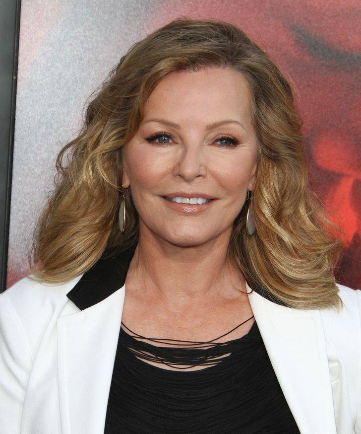 Top 10 Gorgeous Female Celebrities Who Are Over 40 Ex Vrogue Co